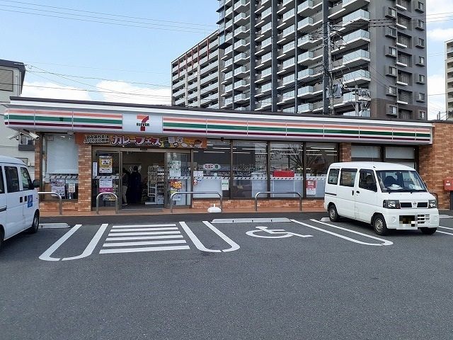 近くのセブンイレブン鳥栖本鳥栖町店まで960m(徒歩12分)