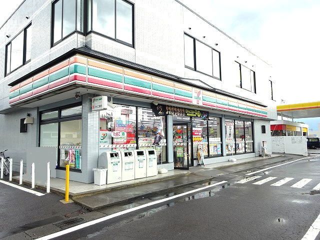 近くのセブンイレブン上田原店まで400m（徒歩5分）
