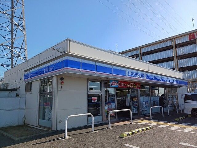 近くのローソン様まで350m（徒歩5分）