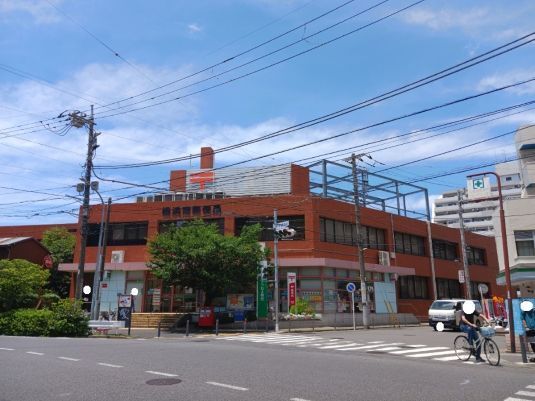 近くの横浜南郵便局まで500m(徒歩7分)
