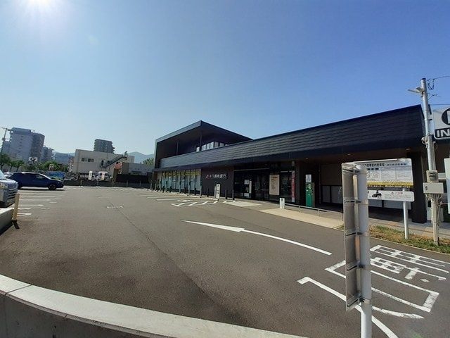 近くの十八親和銀行滑石中央店まで550m(徒歩7分)