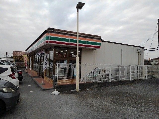 近くのセブンイレブン水戸大塚町店まで600m(徒歩8分)