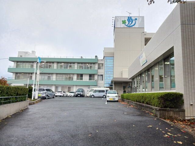 近くの医療法人成雅会泰平病院まで750m（徒歩10分）