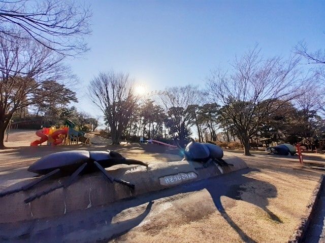 近くの華蔵寺公園まで300m(徒歩4分)