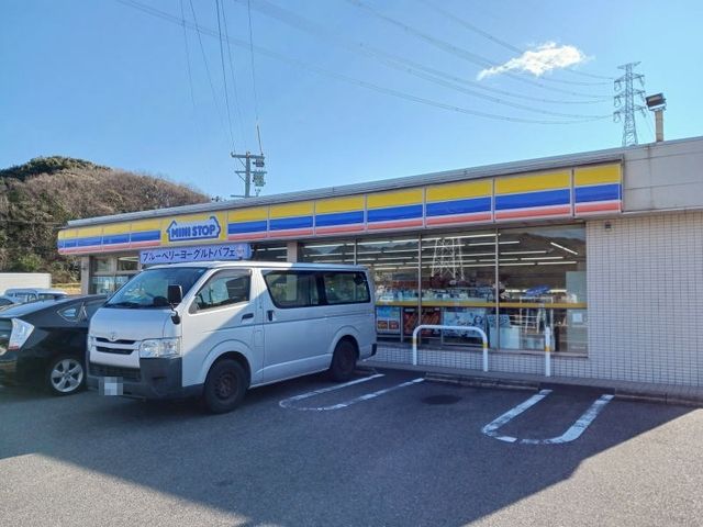 近くのミニストップ 幸田深溝店まで1,400m（徒歩18分）