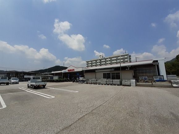 近くのホームセンター マルニ 旭店まで1,900m(徒歩24分)