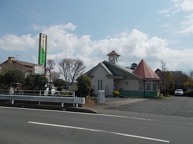近くのふくもと内科クリニックまで1,700m（徒歩22分）
