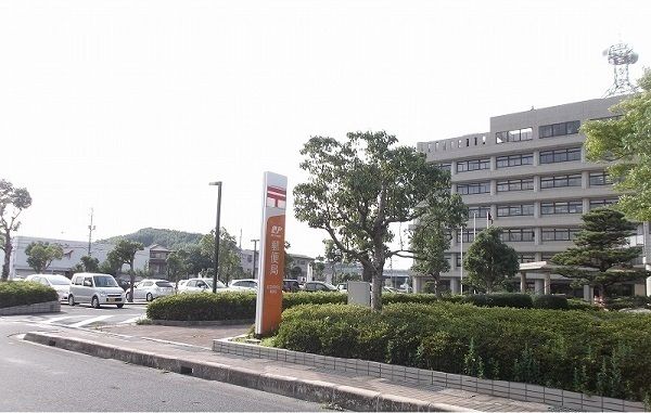 近くの松江合同庁舎内郵便局まで280m(徒歩4分)