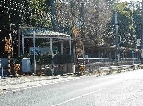 近くの豊橋鉄道渥美線愛知大学前駅まで1,680m（徒歩21分）