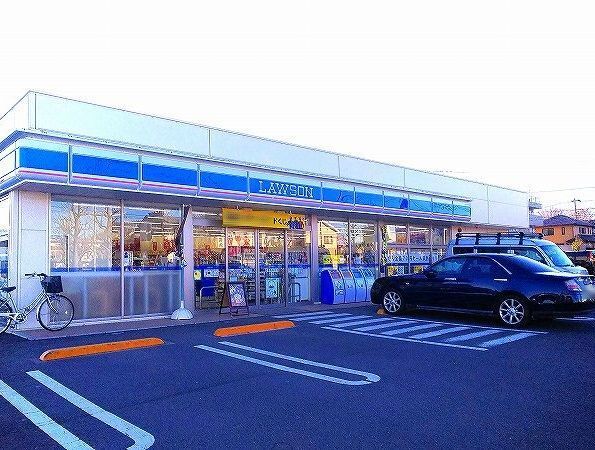 近くのローソン愛甲西店まで140m（徒歩2分）
