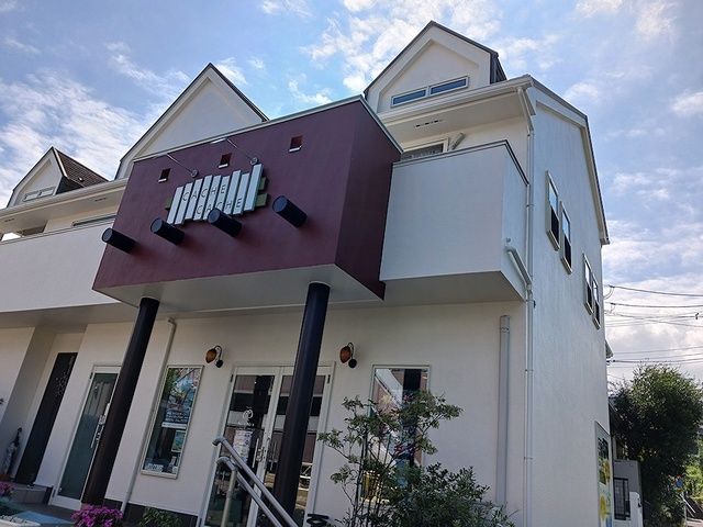 近くのカシュカシュ洋菓子店まで1,392m(徒歩18分)