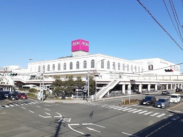 近くの宮交シティまで1,400m(徒歩18分)
