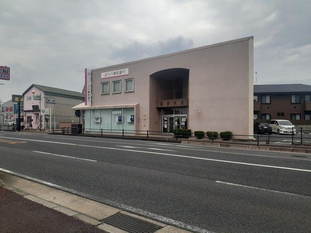 近くの十八親和銀行西大村支店まで692m（徒歩9分）