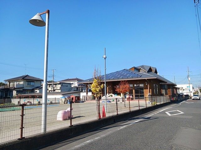 近くの城東保育園まで910m（徒歩12分）