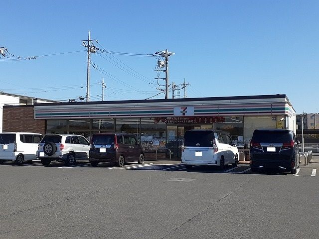 近くのセブンイレブン　宇都宮刈沼店まで550m（徒歩7分）