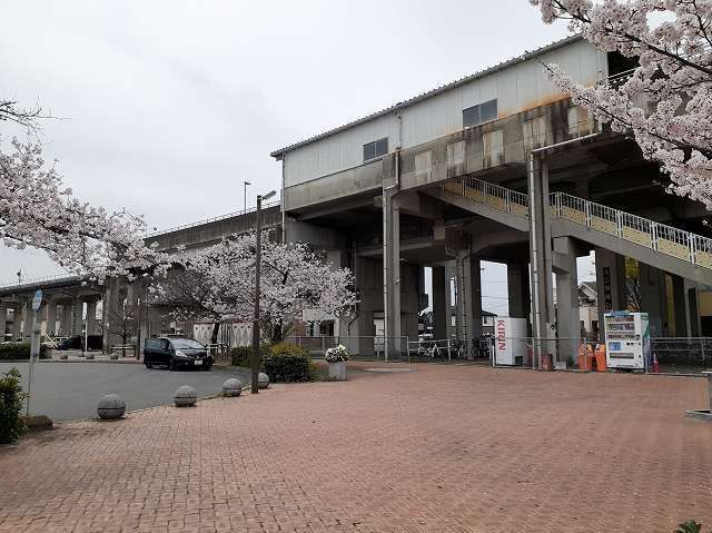 近くの城北線 尾張星の宮駅まで900m（徒歩12分）