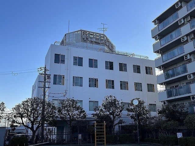 近くの祐生病院まで520m（徒歩7分）