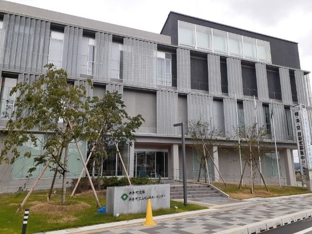近くの井手町役場まで1,200m（徒歩15分）