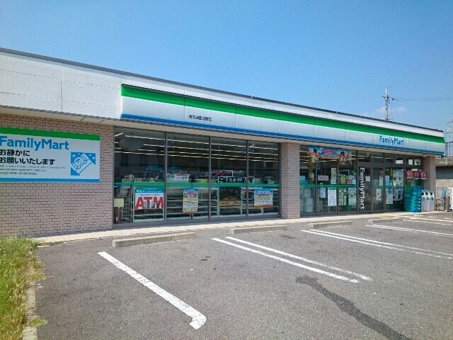 近くのファミリーマート津田北町店様まで230m(徒歩3分)