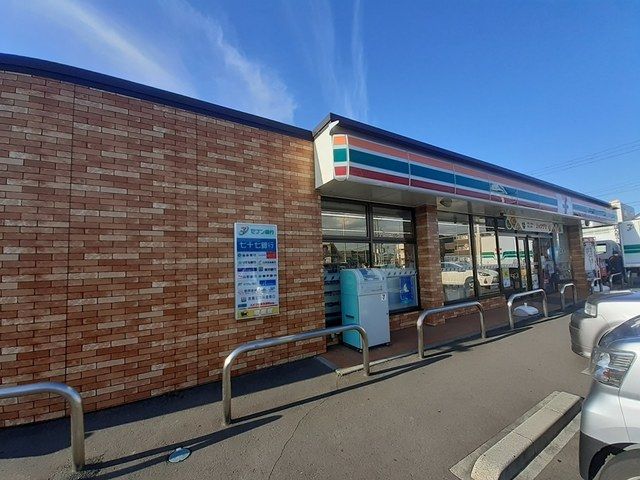 近くのセブンイレブン仙台卸町店まで450m(徒歩6分)