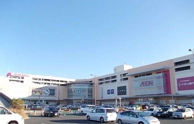 近くのイオンモールナゴヤドーム前店まで900m（徒歩12分）