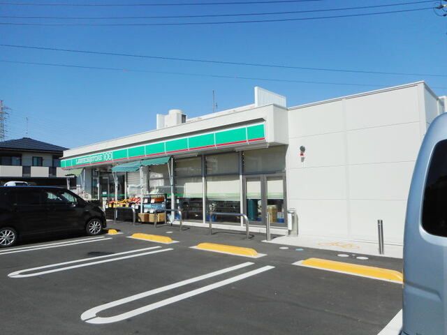 近くのローソンストア100 岡崎中島まで150m(徒歩2分)