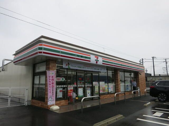 近くのセブン-イレブン 西尾下羽角町まで400m(徒歩5分)