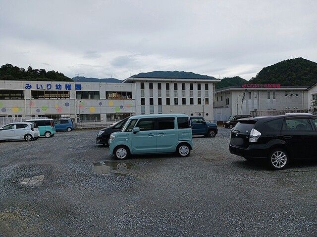 近くのみいり幼稚園みいりナーモ保育園まで1,600m(徒歩20分)