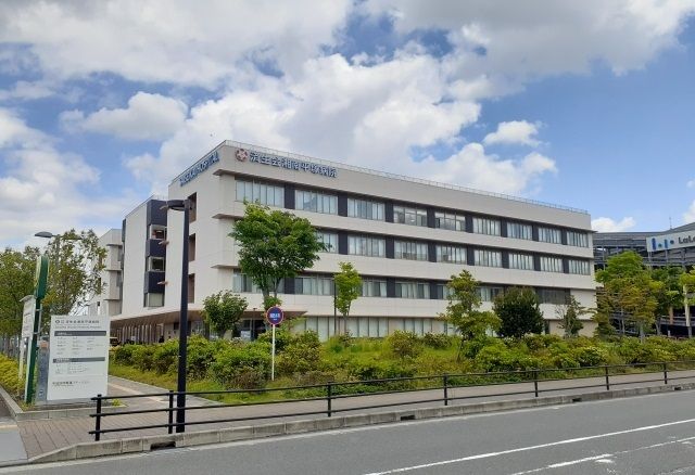 近くの済生会湘南平塚病院まで700m（徒歩9分）