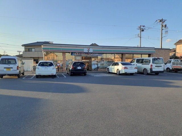 近くのセブンイレブン富津青木店まで700m(徒歩9分)