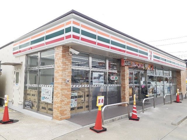 近くのセブンイレブン掛川大池店まで600m（徒歩8分）
