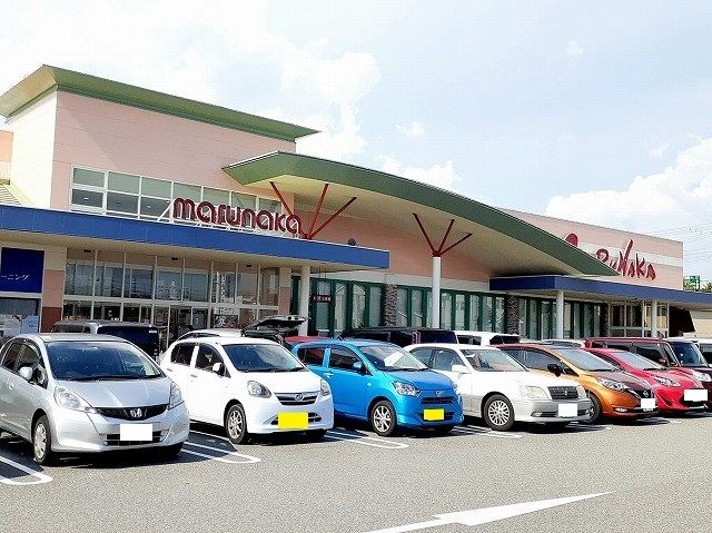 近くのマルナカ玉津店まで1,400m(徒歩18分)