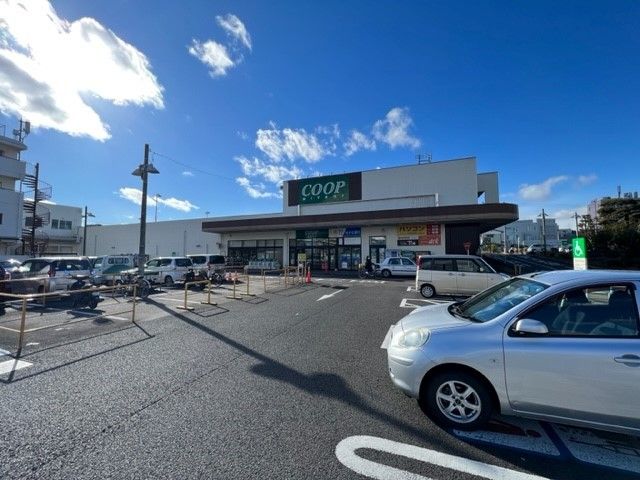 近くのみやぎ生協西多賀店まで700m（徒歩9分）