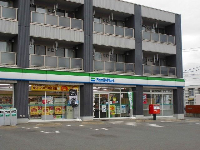 近くのファミリーマート いわき北白土まで50m(徒歩1分)