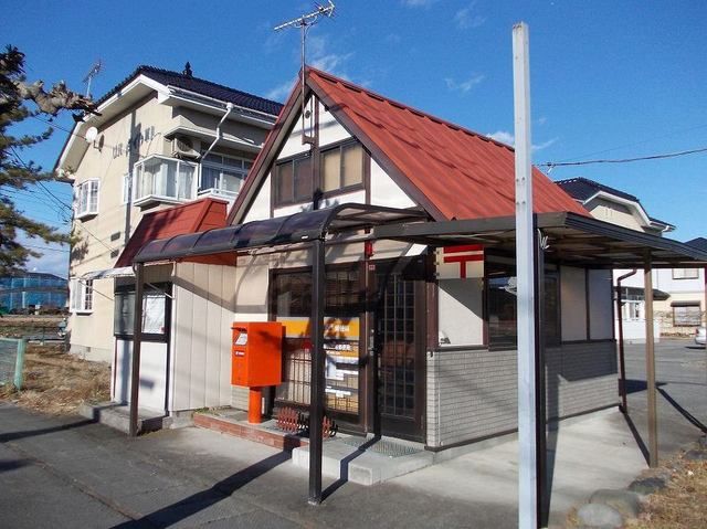 近くの草川簡易郵便局まで80m（徒歩1分）
