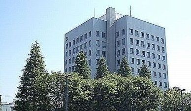 近くの八戸市庁まで2,000m（徒歩25分）