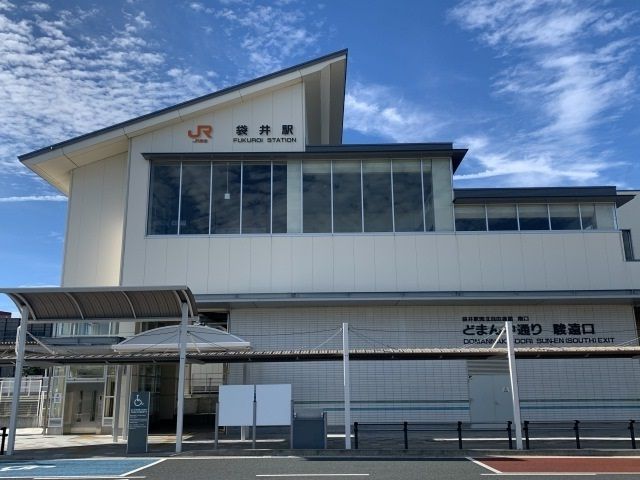 近くのＪＲ袋井駅まで1,400m（徒歩18分）