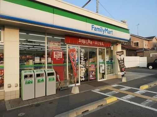 近くのファミリーマート播磨町古田まで170m(徒歩3分)