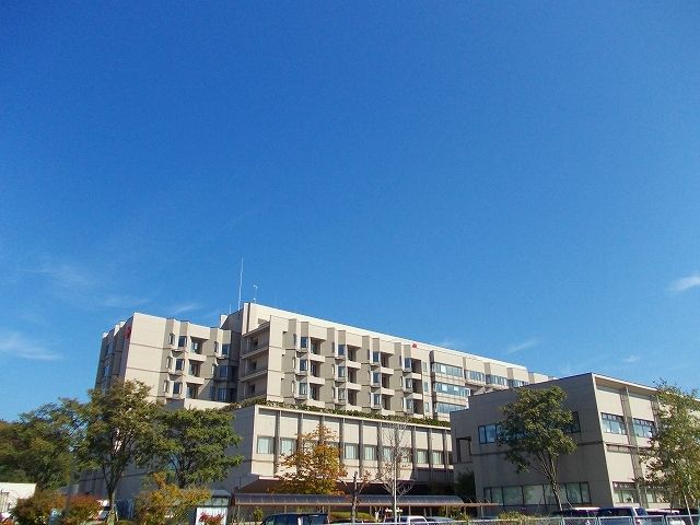 近くの秋田赤十字病院まで2,889m(徒歩37分)