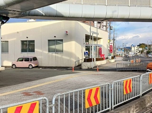 近くの郵便局まで540m（徒歩7分）