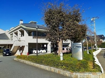 近くの緑区誉田市民センターまで1,200m(徒歩15分)