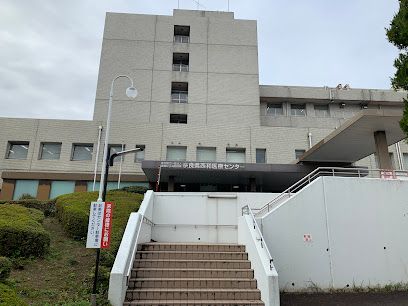 近くの病院まで3,300m（徒歩42分）