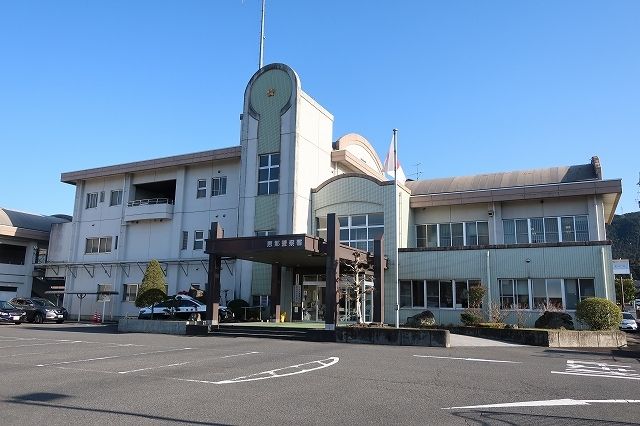 近くの警察署・交番まで700m（徒歩9分）