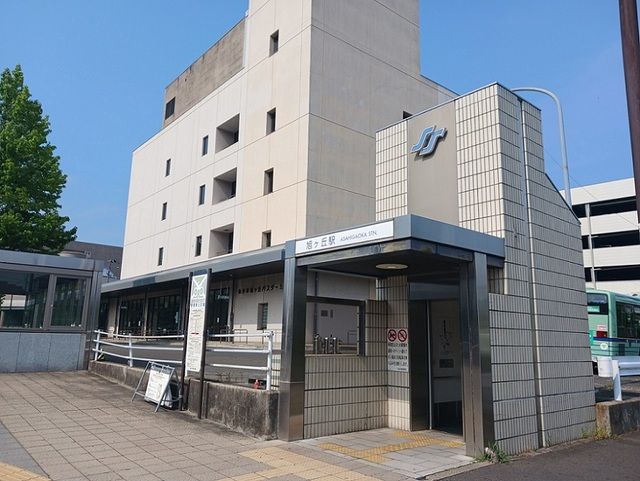 近くの仙台市営地下鉄　旭ヶ丘駅まで1,400m（徒歩18分）