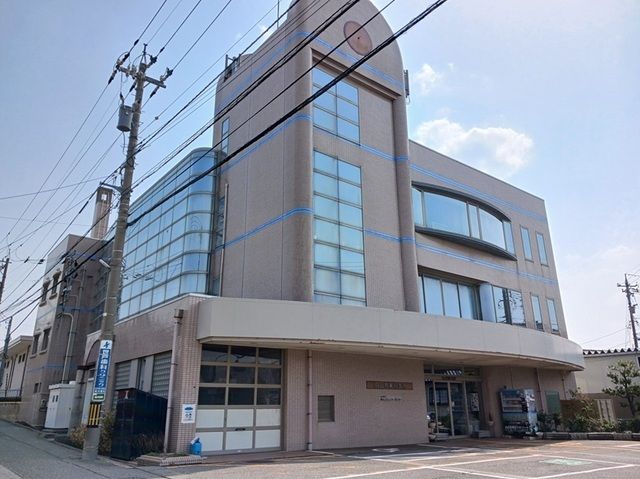 近くの白山市美川支所まで1,200m(徒歩15分)