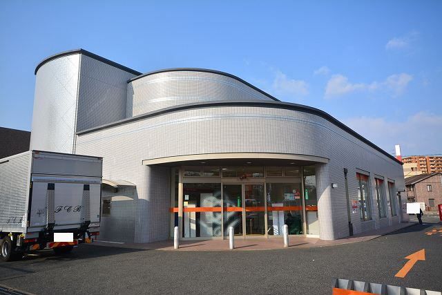 近くの西日本シティ銀行まで350m（徒歩5分）