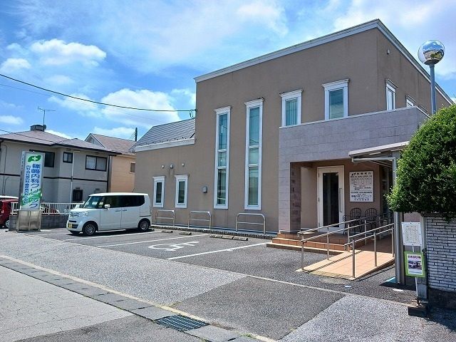 近くの篠崎内科クリニックまで60m(徒歩1分)