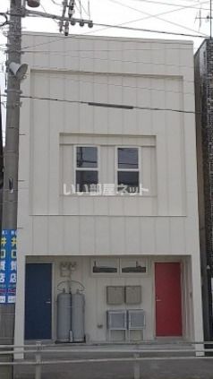 コーポHIRO堀川町電停前の外観画像