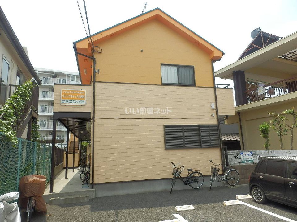 オレンジキャッスル越谷の外観画像