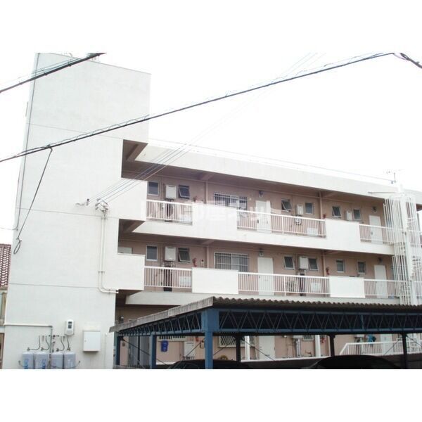 岩佐マンションの外観画像